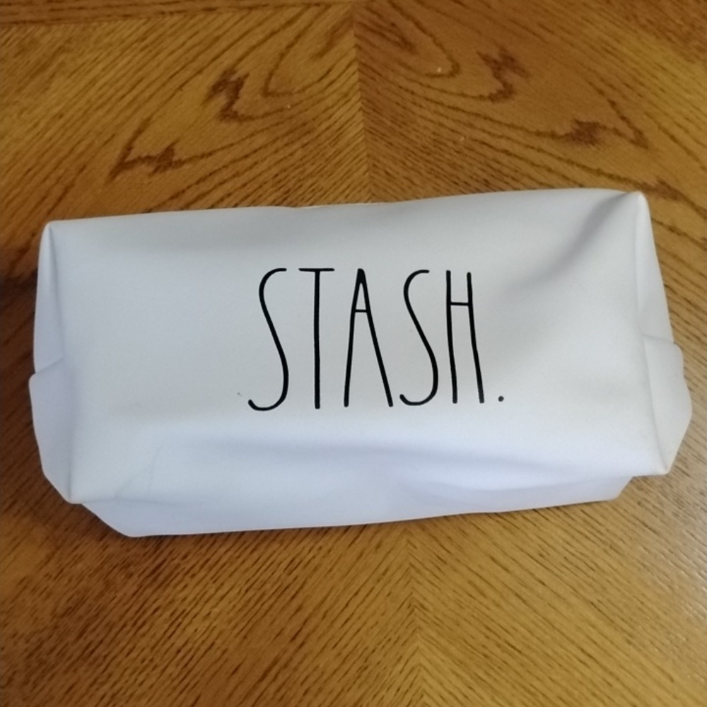Rae Dunn Stash Makeup Cosmetic Toiletry Bag Modern Minimalist Monochrome
